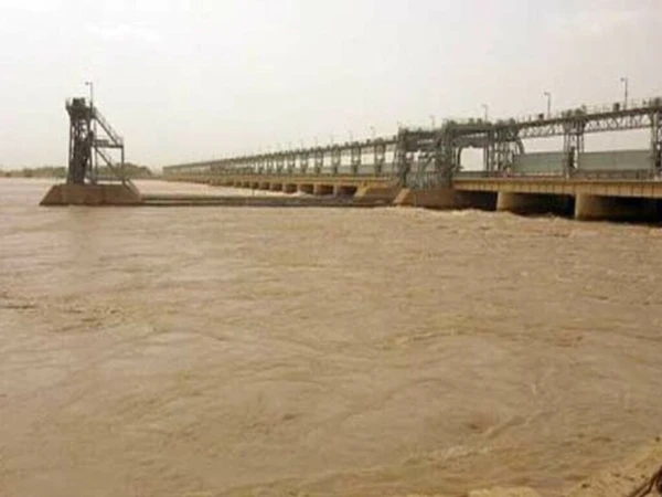 دریائے سندھ میں شدید سیلاب کا خدشہ، این ڈی ایم اے  نے خبردار کر دیا
