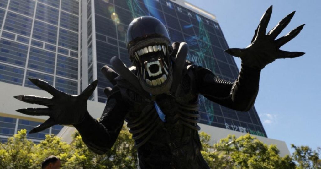 ہو سکتا ہے خلائی مخلوق نے اکتا کر رابطہ کرنا چھوڑ دیا ہو: سائنس دان