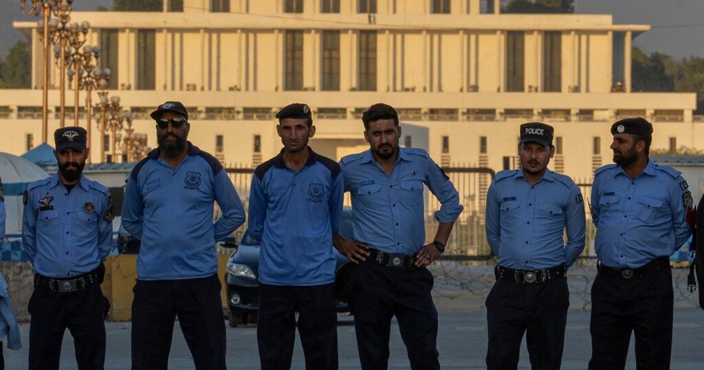 ملزم کو گرفتاری کی اطلاع گھر والوں کو دینے کا حق، سینیٹ میں بل منظور