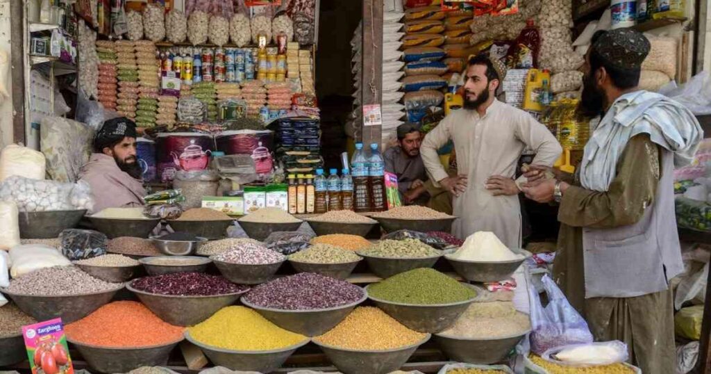 ایران جنگ: اگر تجارتی راستے متاثر تو افغان مارکیٹ مستحکم کیسے؟