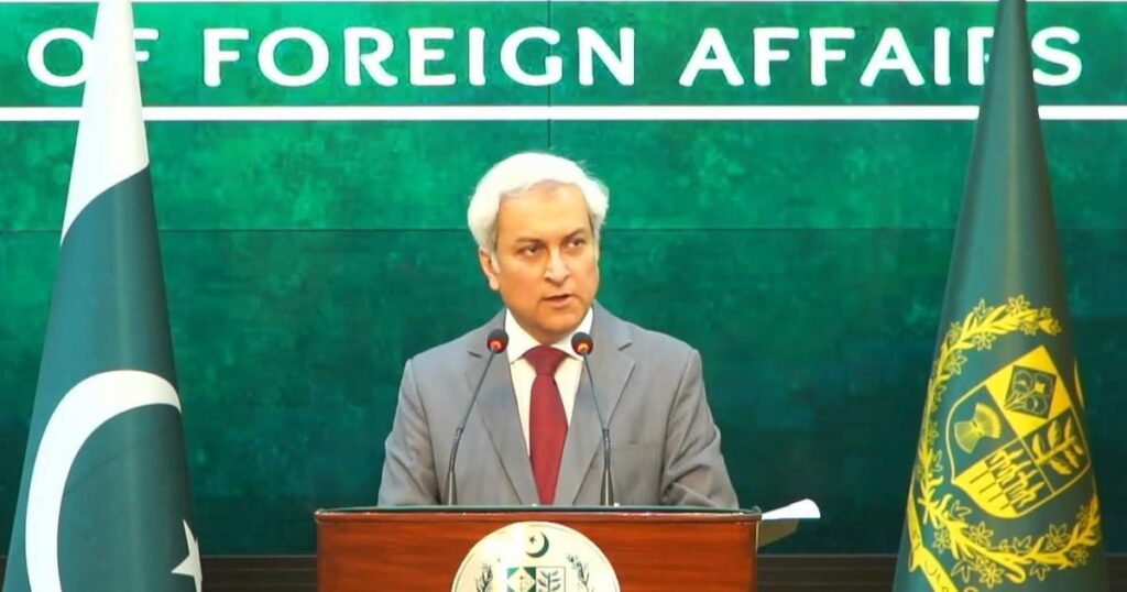 ہفتوں سے جاری کشیدگی کے بعد پاکستان اور افغانستان کے چین میں ’ورکنگ لیول مذاکرات‘