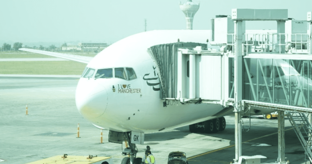 پی آئی اے کا بیجنگ اور کوالالمپور آپریشن عارضی معطل، ہفتے میں 16 اماراتی پروازیں: ترجمان